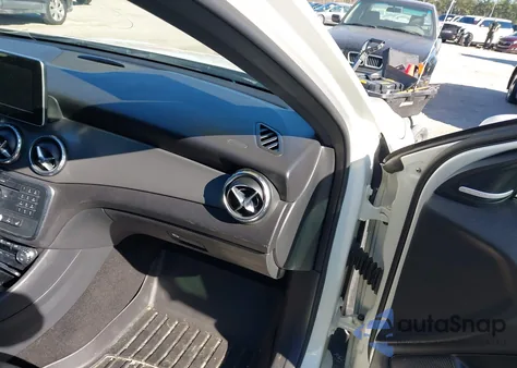 2016 Mercedes-Benz Gla 250 из США, поврежденный, VIN WDCTG4EB9GJ210217